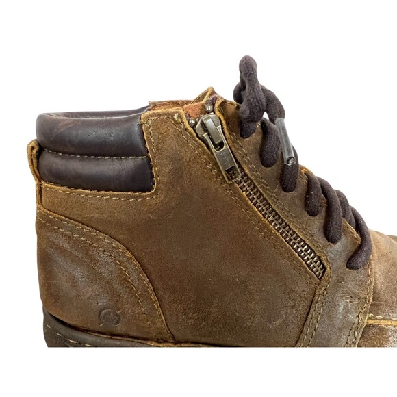 Born Men\'s Berkel Brown Nubuck Chukka Boot  Size 9  H64526  Lightweight Outdoor main image 3